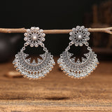 Exaggerated Palace Style Alloy Fan-shaped Earrings Jewelry Niche Design Sense Travel Photo Gift Earrings